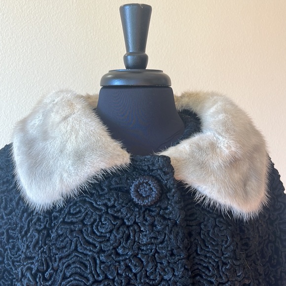 Astrakin Vintage Persian Lamb Swing Coat. PreLoved - Picture 6 of 8